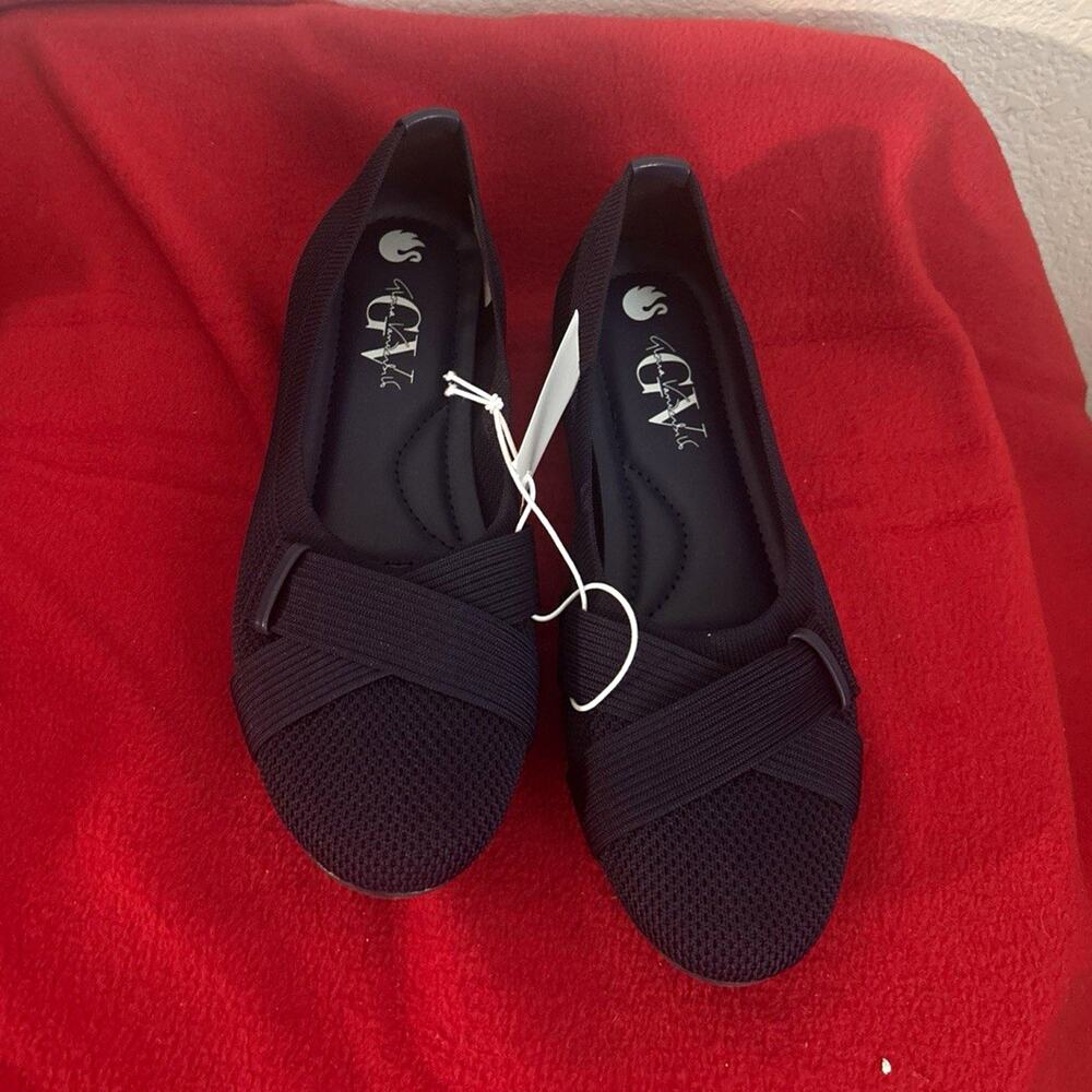 G.H. Bass & Co. Women’s Navy Knit Slip-On Flats Round Toe Elastic Strap 8 M